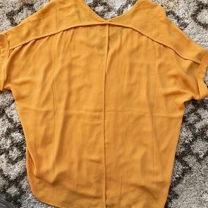 Lush Tops - 🌻 Lush Yellow Top Lush Tops - 🌻 Lush Yellow Top